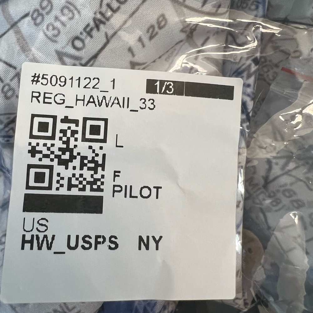 Men's New Pilot Quarters Artistic Blue and White Button Down Shirt - Picture 11 of 11